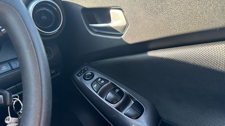 Nissan Juke 1.0 DiG-T 114 Acenta 5dr Petrol Hatchback